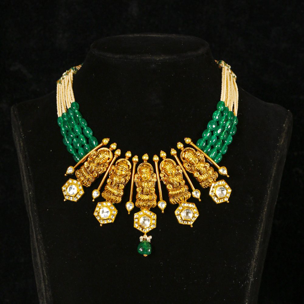 Antique Necklace Set - Image 8