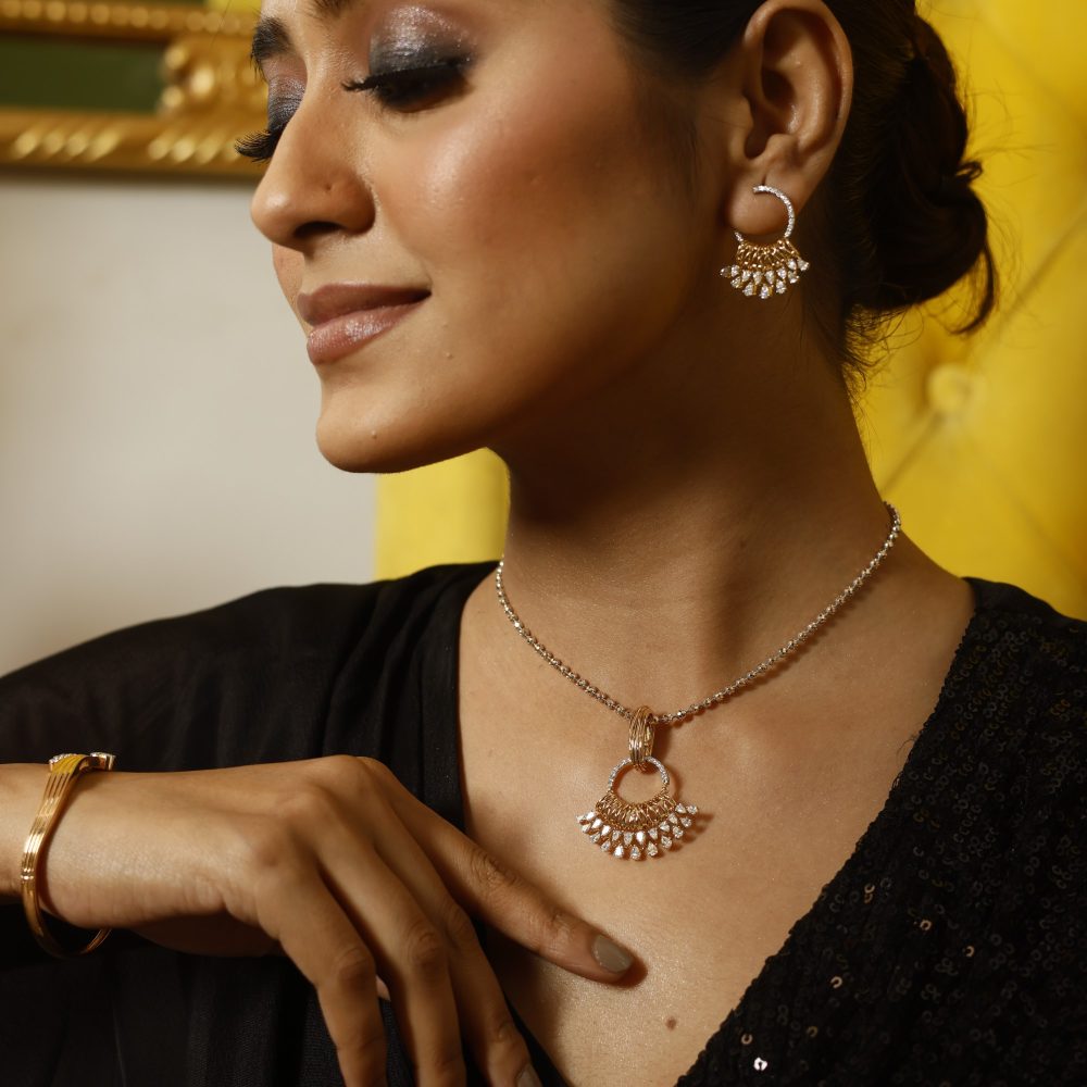 Diamond Pendant Set